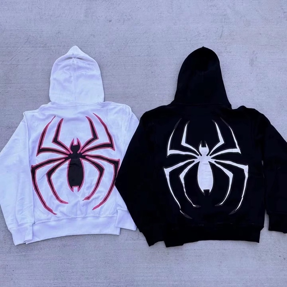 Spider Design hoodie - Black and White